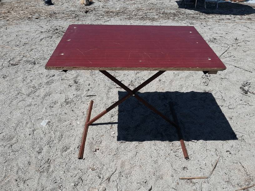 Столы из профильной трубы и дерева: как сделать своими руками