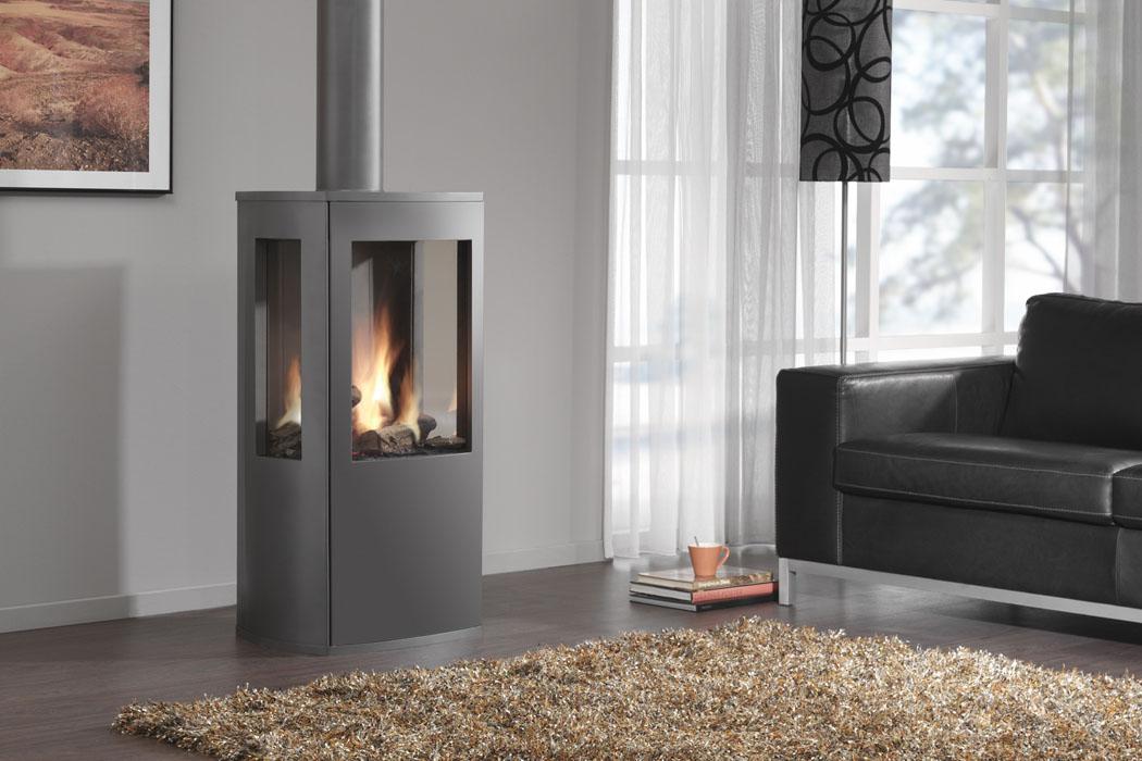 Газовый камин для дома с дымоходом и без дымохода: отзывы, фото, видео