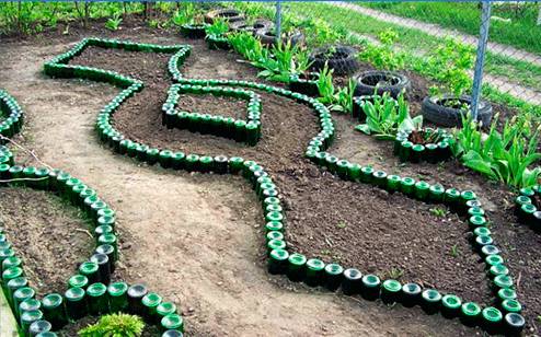 Бордюры для грядок своими руками: фото, из чего сделать, чем оградить на даче