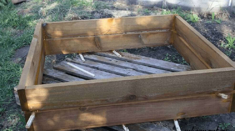 Как сделать детскую песочницу с крышкой для дачи своими руками