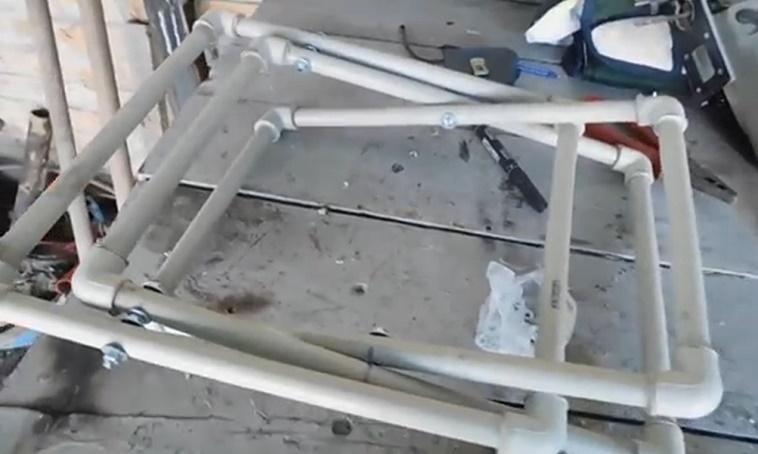 Стульчик из полипропиленовых труб своими руками