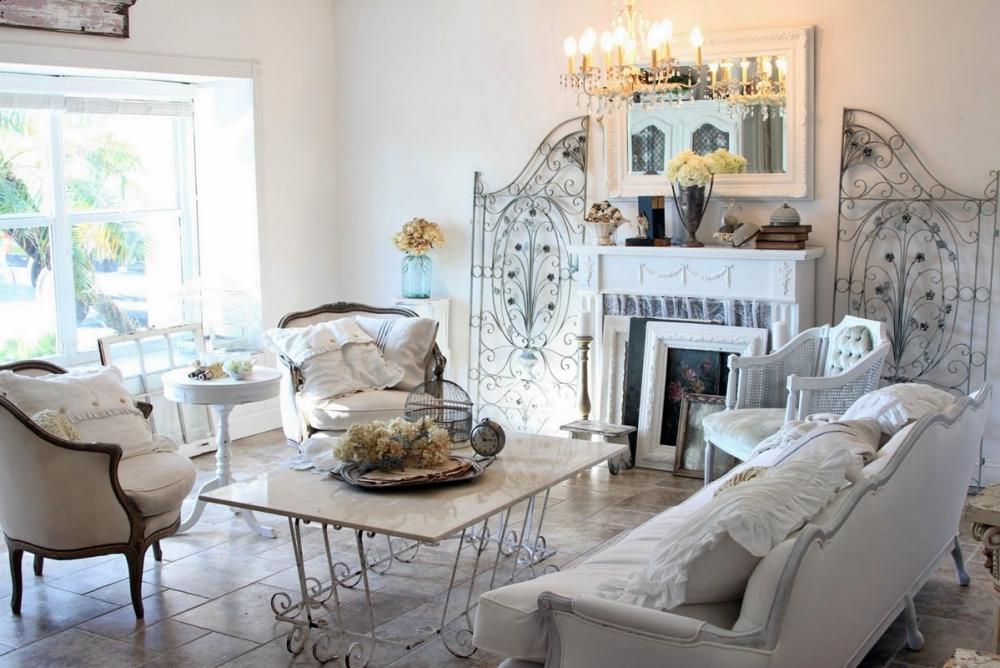 Шебби-шик дизайн гостиной в светлых тонах