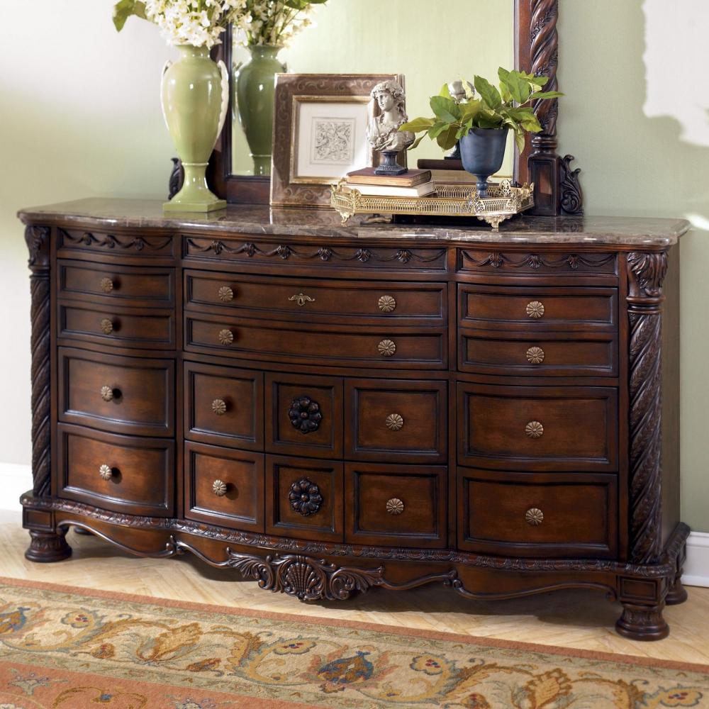 зеркальный комод