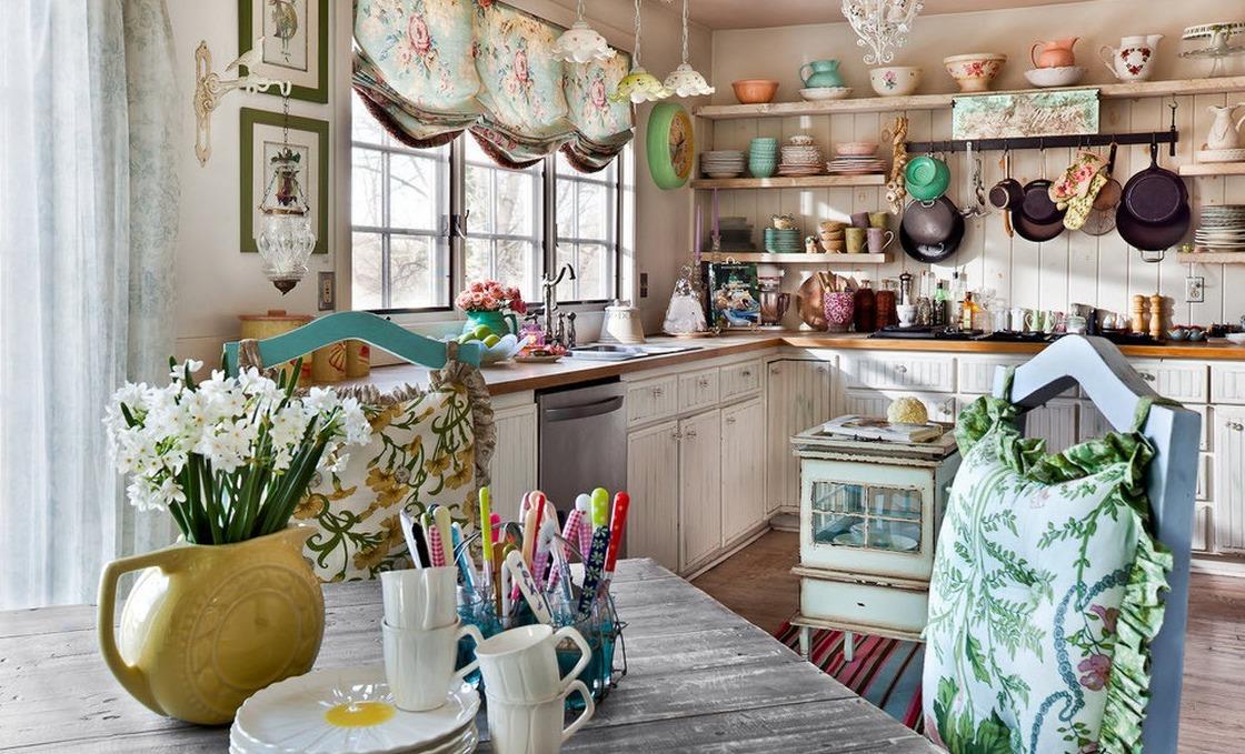 дизайн кухни в деревенском стиле