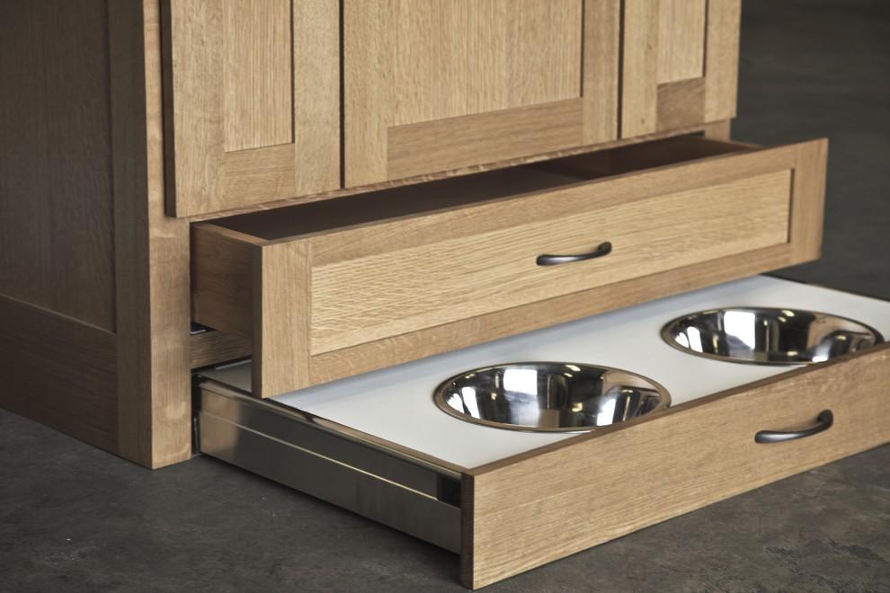 цокольный ящик в гарнитуре yaschik-v-cokole