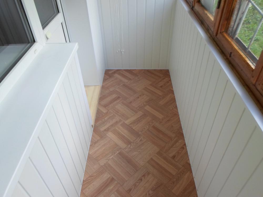 варианты отделки балкона