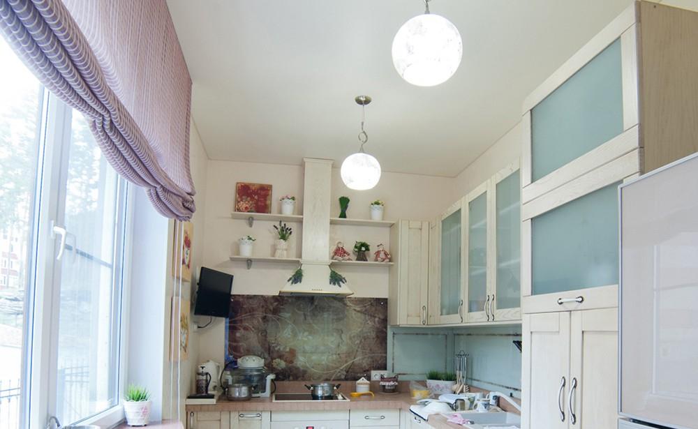 декоративная отделка потолков