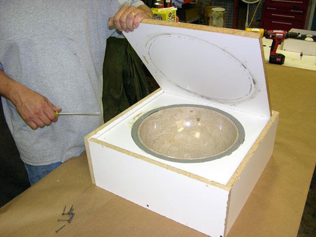 раковина из бетона