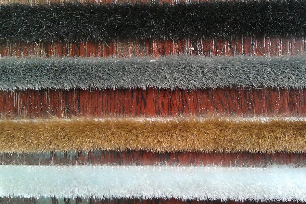 шлегель для шкафов купе