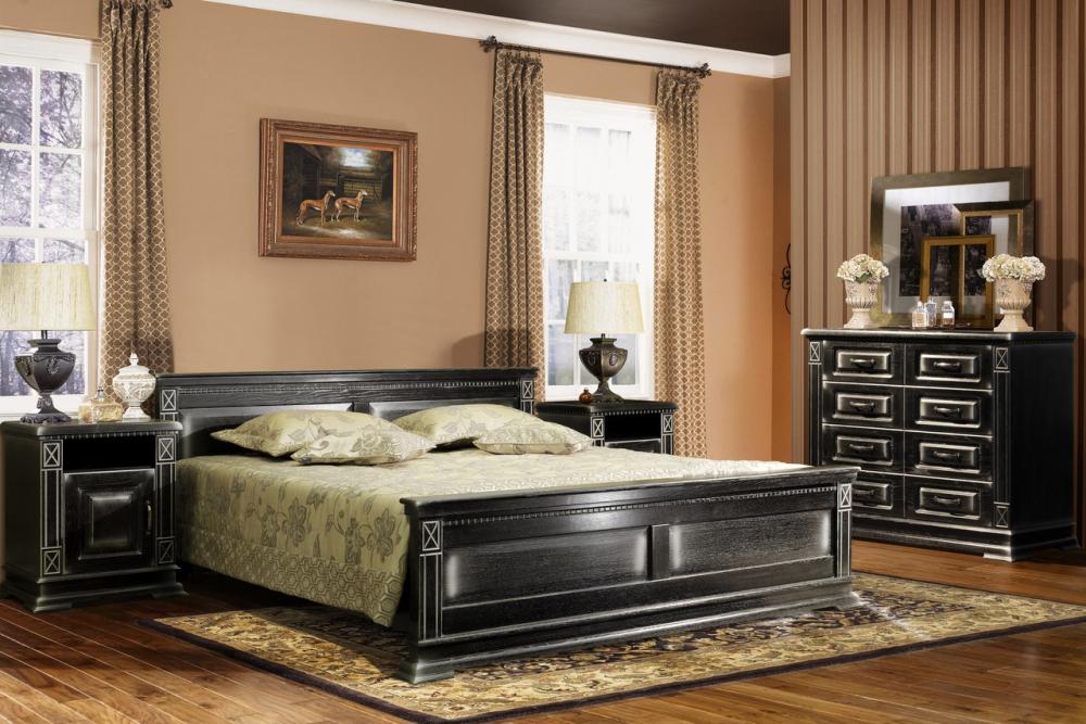 классические кровати из массива