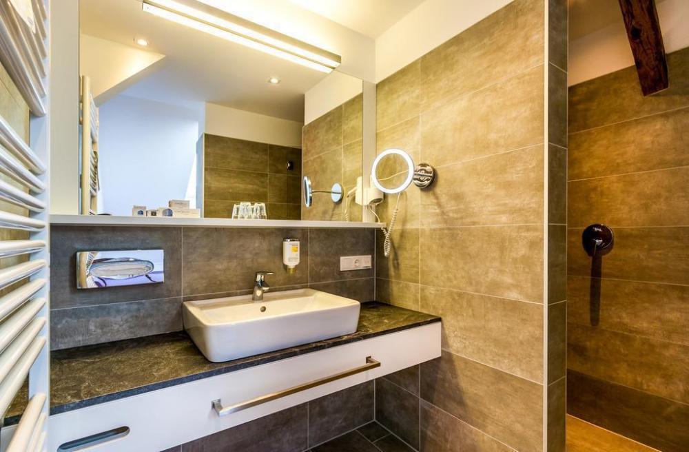 malenkaya-vannaya-komnata-v-stile-loft санузел в стиле лофт