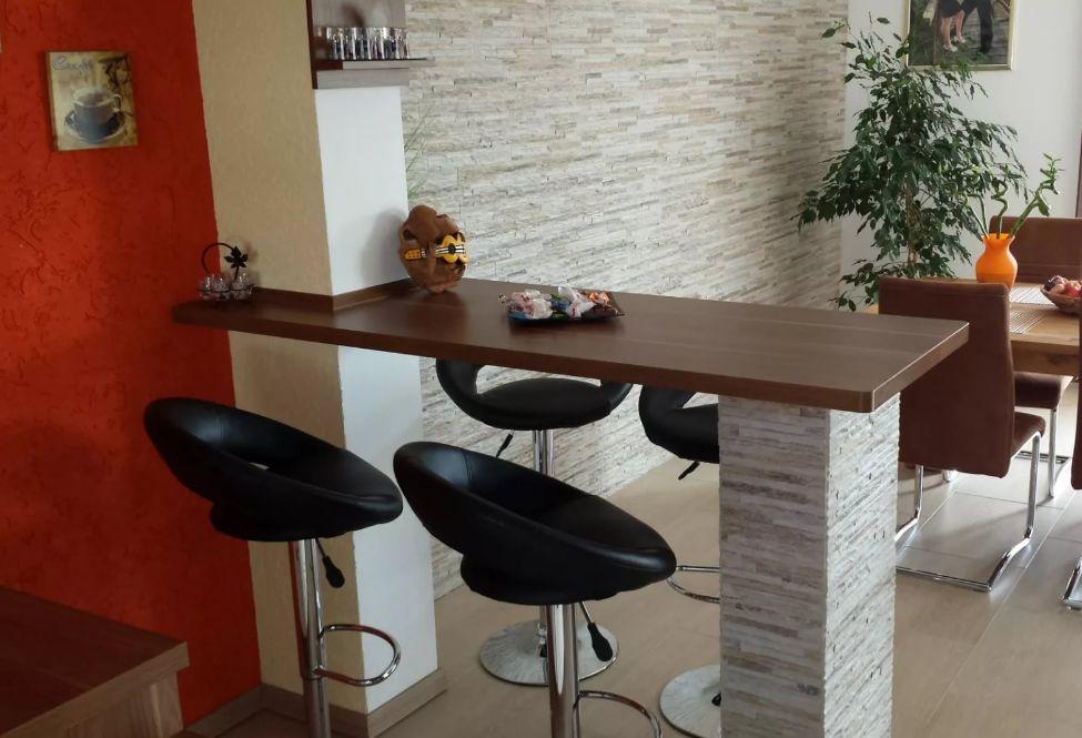 975 Дизайн кухни с барной стойкой