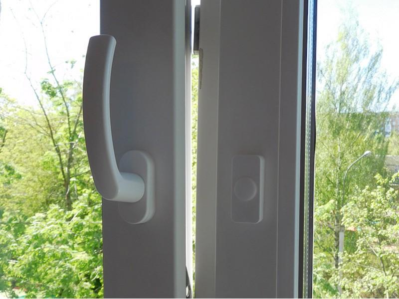 защита от детей на пластиковые окна